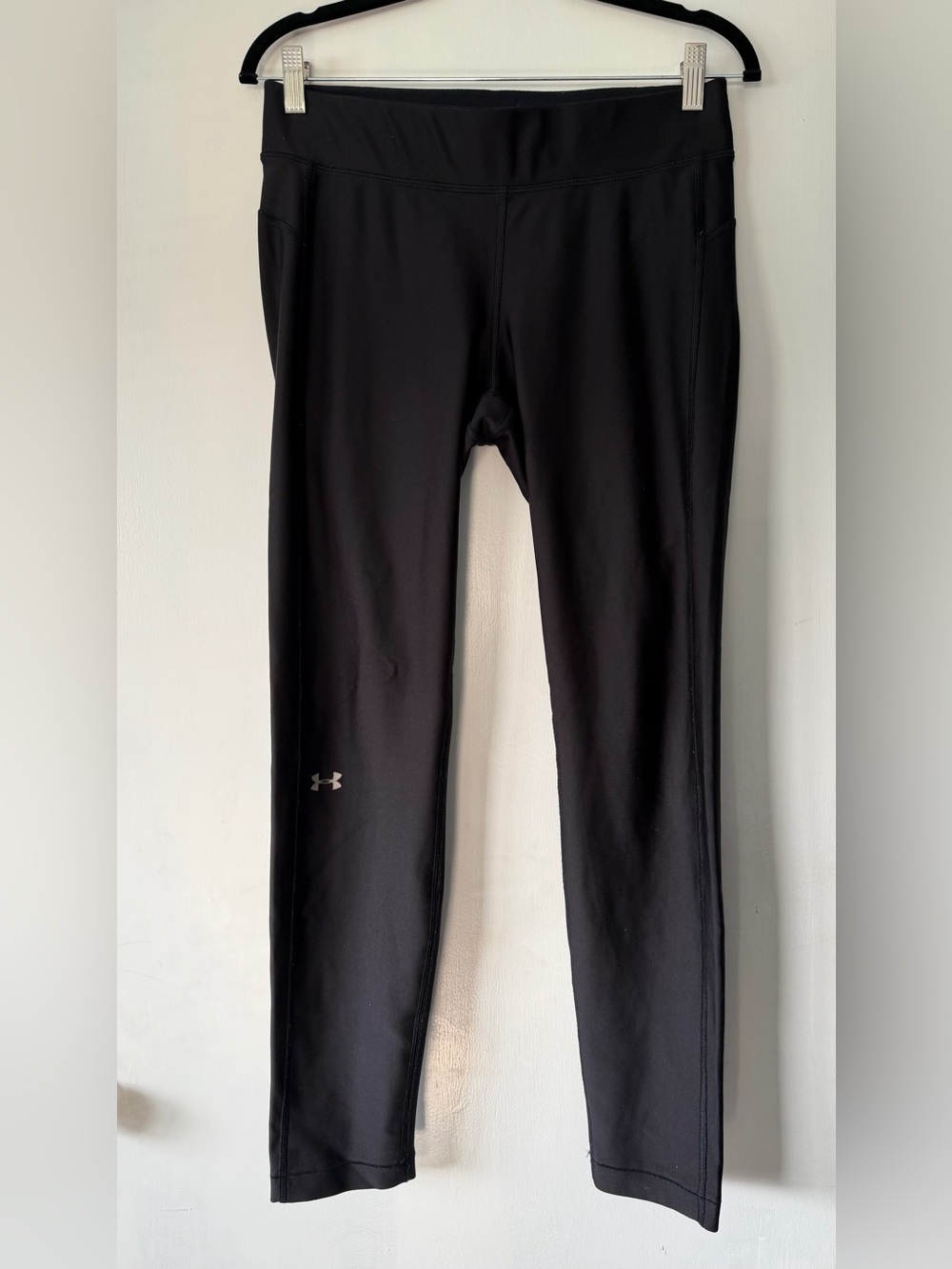 Women's Under Armour Heatgear Compression Leggings.